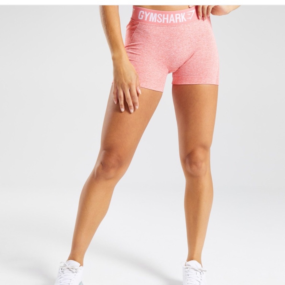 ISO gymshark flex peach coral shorts and crop top
